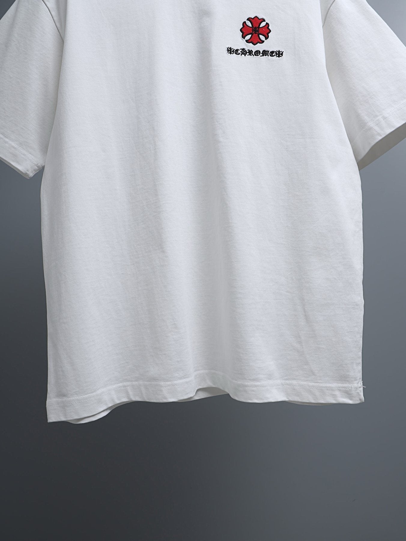 Chrome Hearts Cross Graphic Short-Sleeve T-Shirt — detail