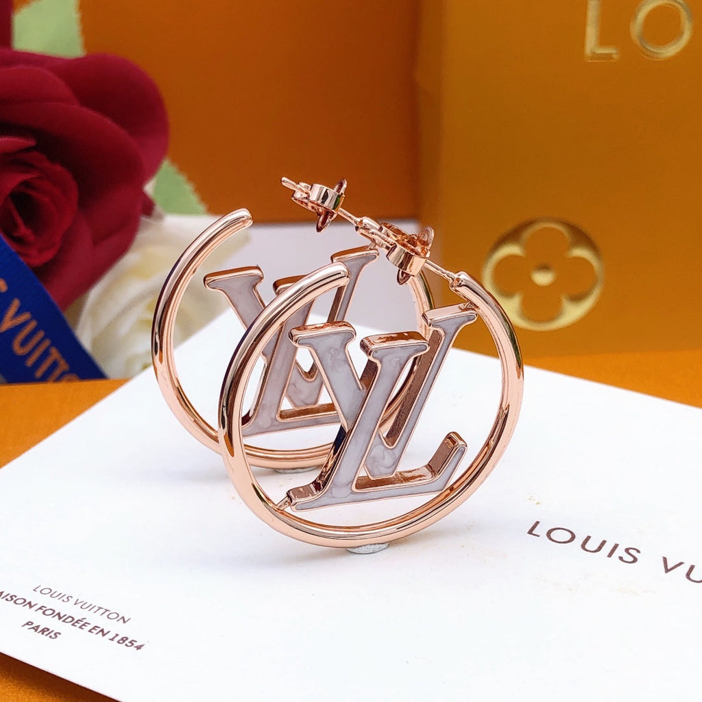 Louis Vuitton Louise Hoop Pearls 18K Gold Earrings