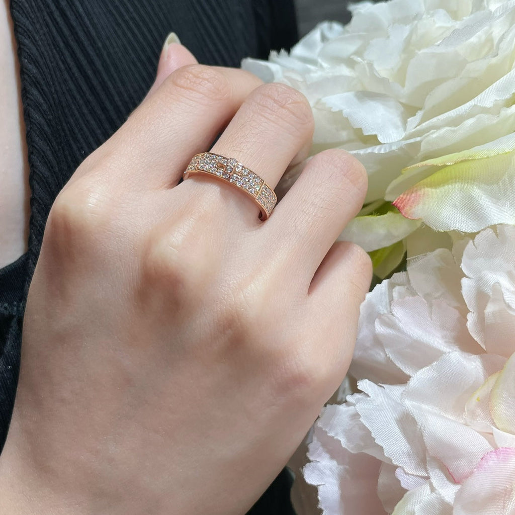 Hermes Collier De Chien Diamonds 18K Gold Ring