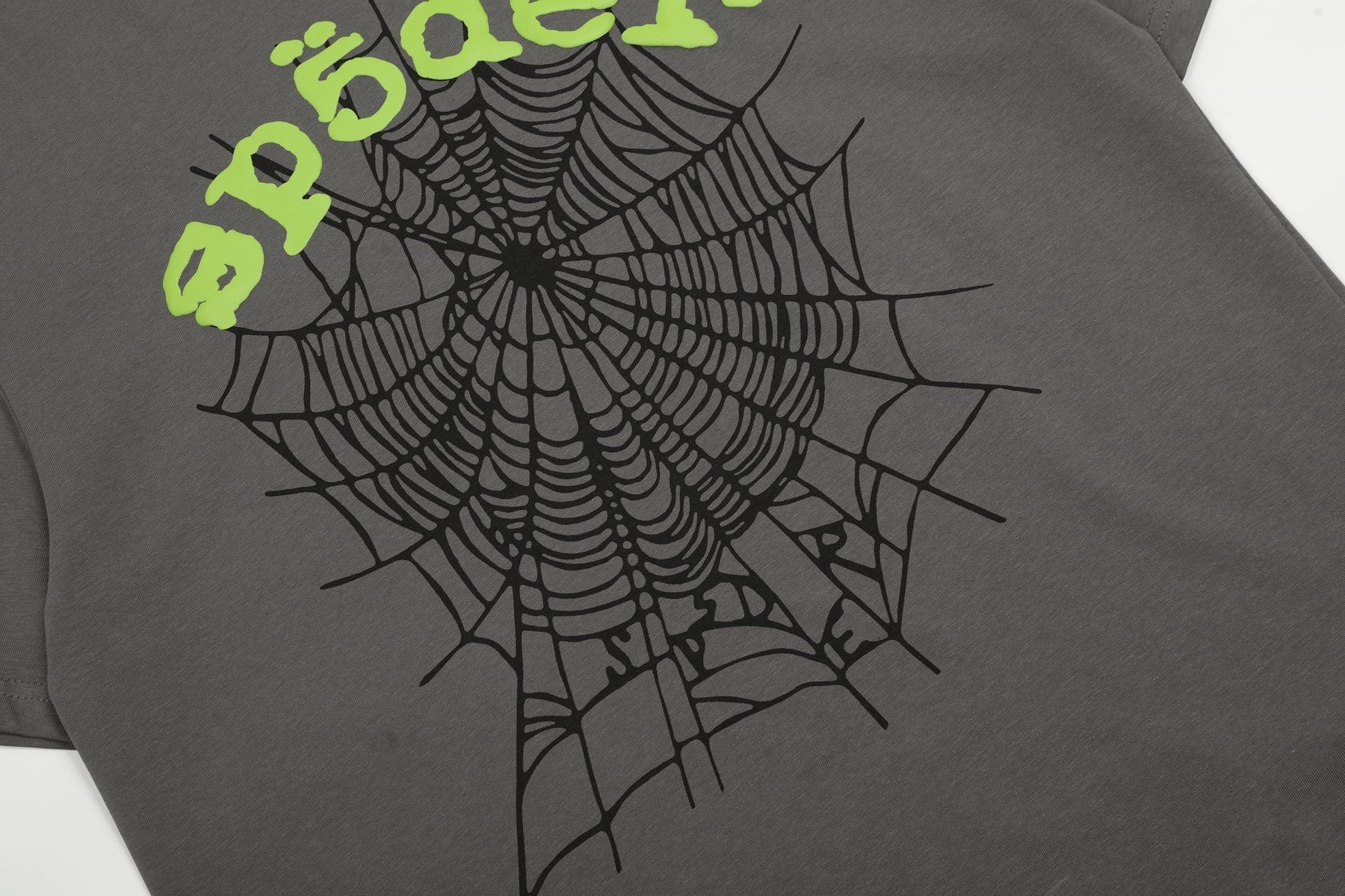 Sp5der Spiderweb Graphic Short-Sleeve T-Shirt — detail