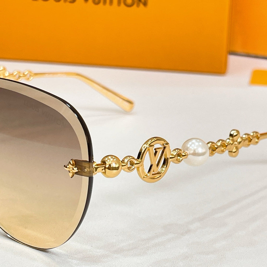 Louis Vuitton Z3318U Sunglasses